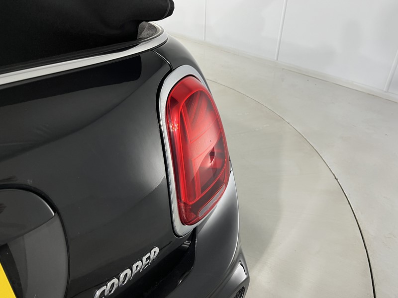 Used MINI Convertible 2020 for sale - 76981282: Photo 40