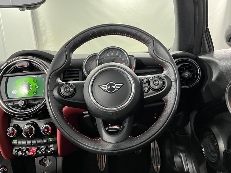 Used MINI Convertible 2020 for sale - 76981282: Photo 5