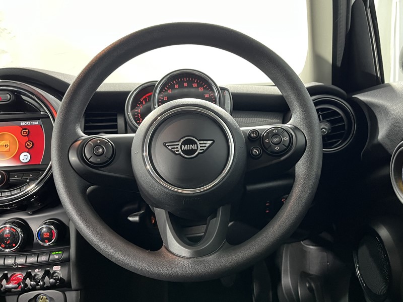 Used MINI Hatch 2020 for sale - 77813035: Photo 5