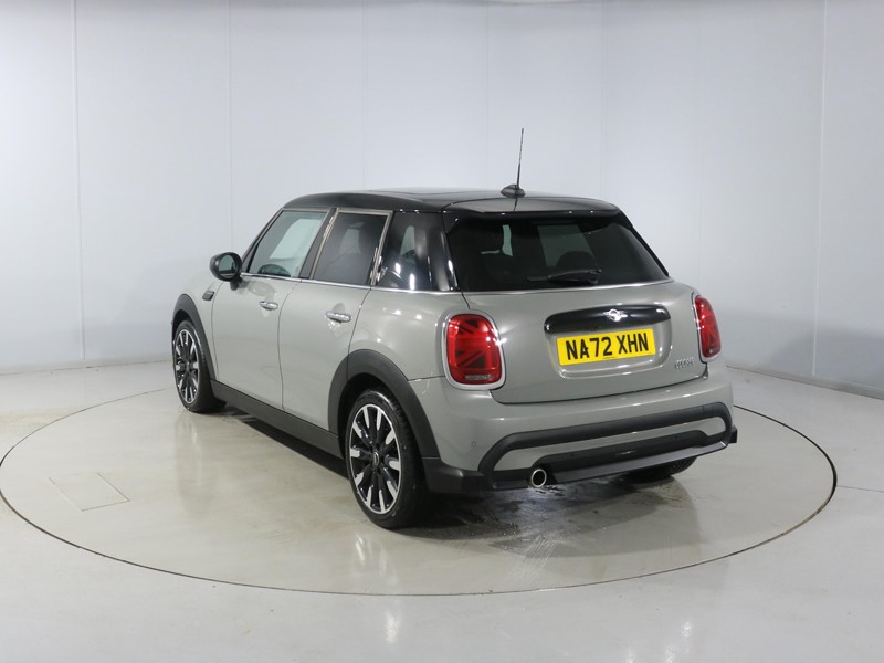 Used MINI Hatch 2022 for sale - 77326474: Photo 2