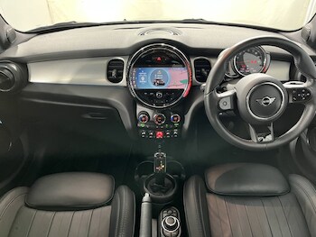 Used MINI Hatch 2022 for sale - 77326474: Photo