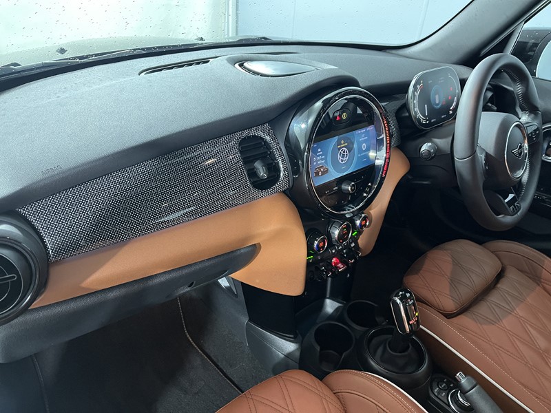 Used MINI Hatch 2023 for sale - 76981325: Photo 7