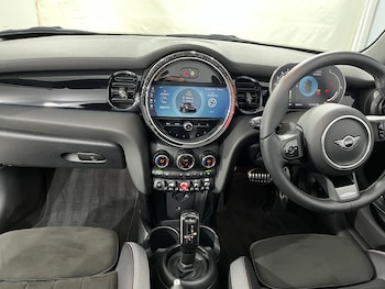 Used MINI Convertible 2023 for sale - 78296497: Photo