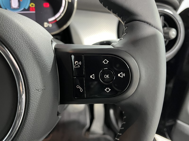 Used MINI Hatch 2023 for sale - 77220402: Photo 23