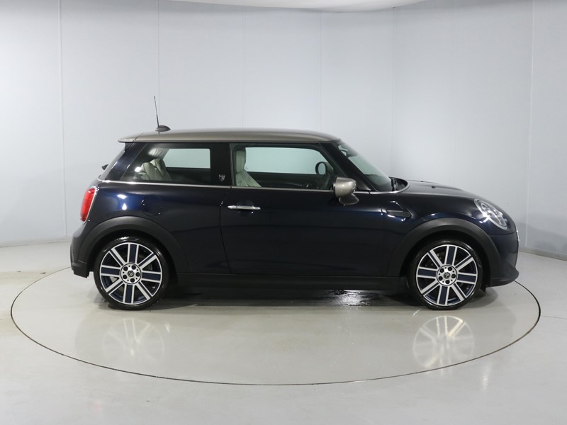 Used MINI Hatch 2023 for sale - 77220402: Photo 3