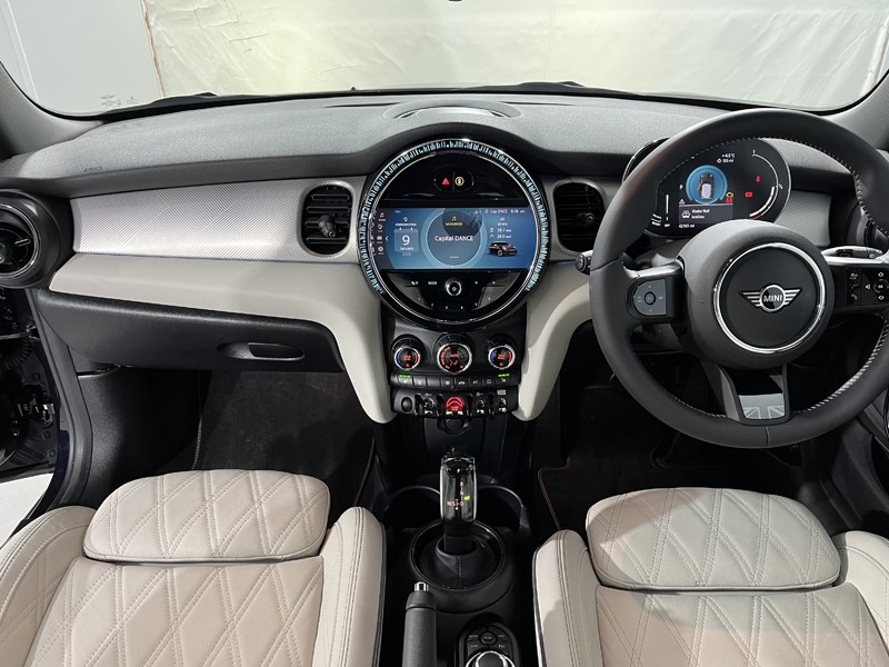 Used MINI Hatch 2023 for sale - 77220402: Photo 4