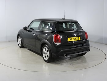 Used MINI Hatch 2021 for sale - 77059179: Photo