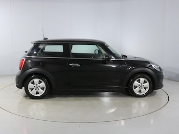 Used MINI Hatch 2021 for sale - 77059179: Photo