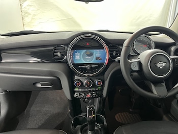 Used MINI Hatch 2021 for sale - 77059179: Photo