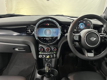 Used MINI Hatch 2023 for sale - 79191095: Photo