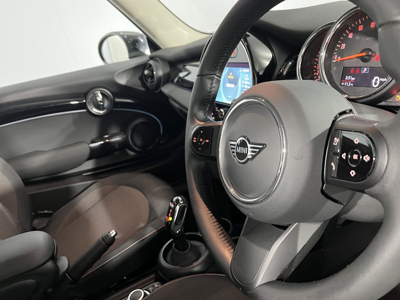 Used MINI Hatch 2022 for sale - 77001367: Photo 21