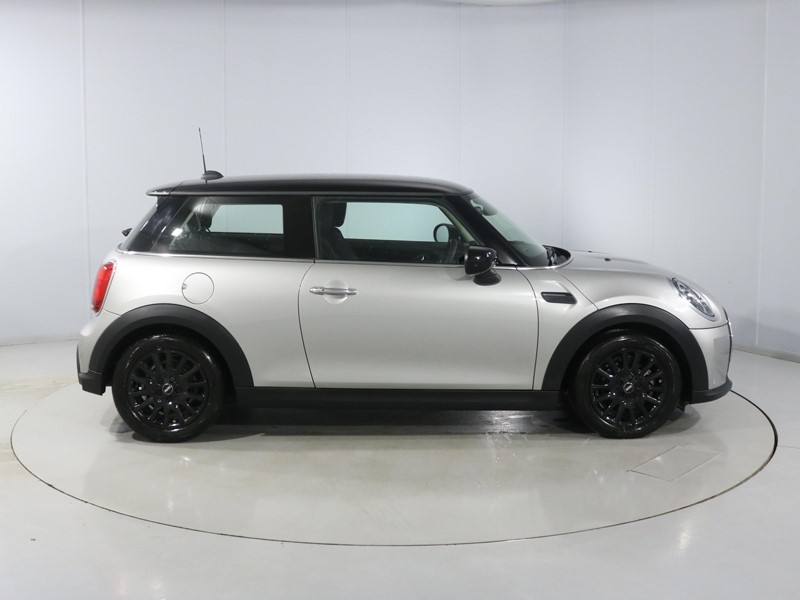 Used MINI Hatch 2022 for sale - 77001367: Photo 3