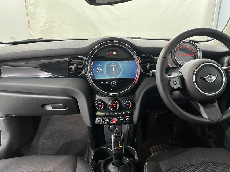 Used MINI Hatch 2022 for sale - 77001367: Photo 4