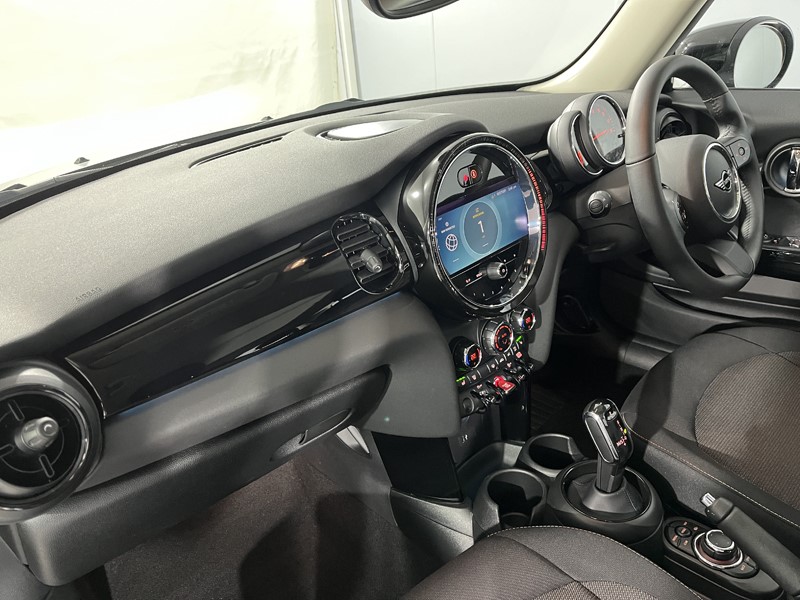 Used MINI Hatch 2022 for sale - 77001367: Photo 7