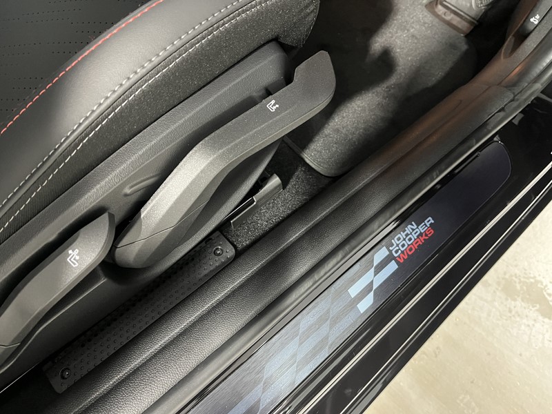 Used MINI Cooper 2025 for sale - 76982336: Photo 19