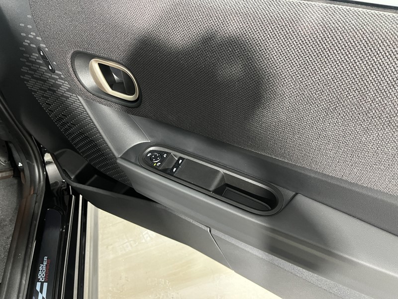 Used MINI Cooper 2025 for sale - 76982336: Photo 20