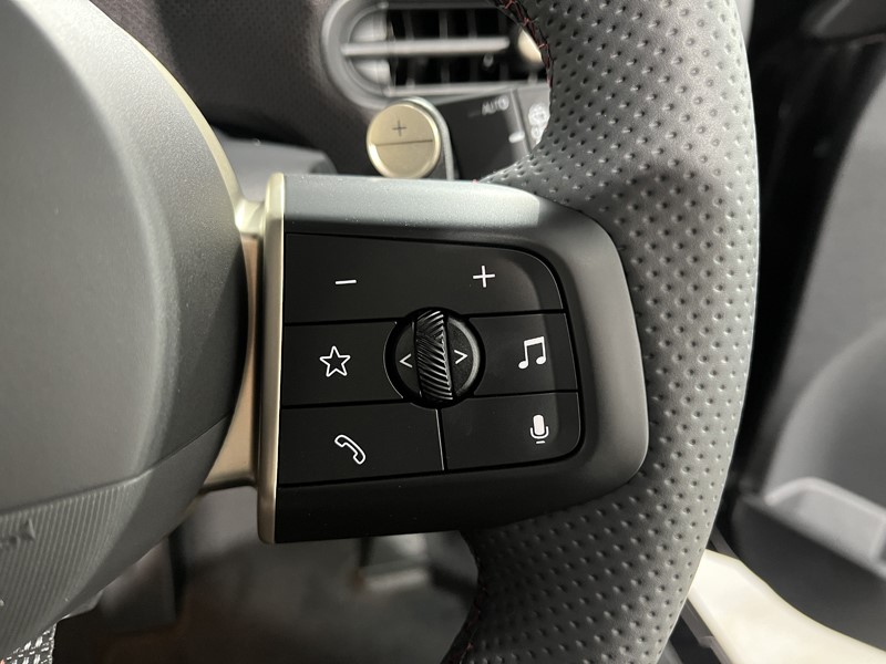 Used MINI Cooper 2025 for sale - 76982336: Photo 23