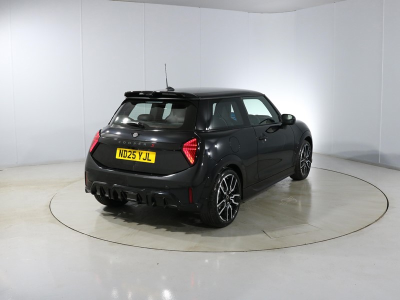 Used MINI Cooper 2025 for sale - 76982336: Photo 42