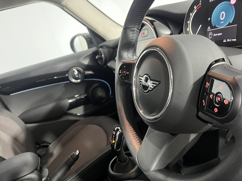 Used MINI Hatch 2023 for sale - 77981201: Photo 21