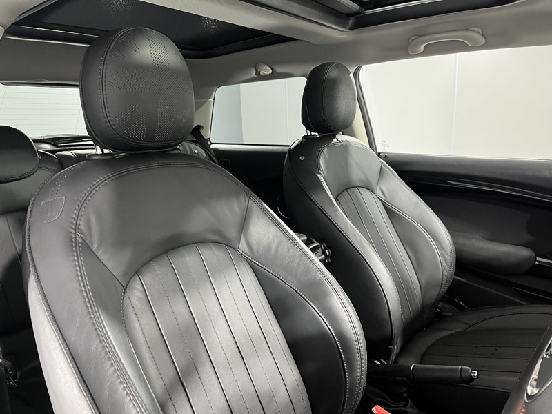 Used MINI Hatch 2021 for sale - 77718103: Photo 11