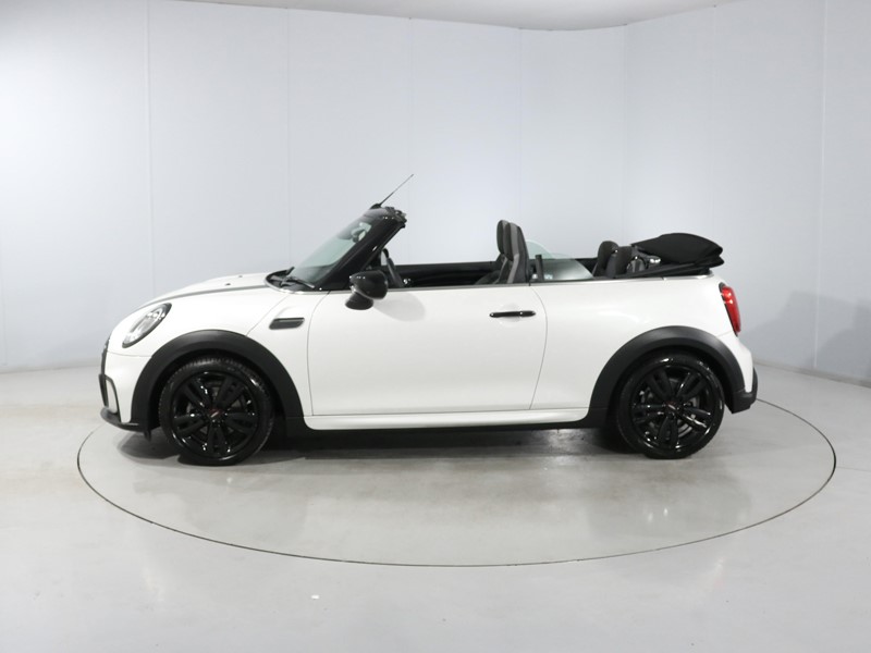 Used MINI Convertible 2023 for sale - 77619364: Photo 43