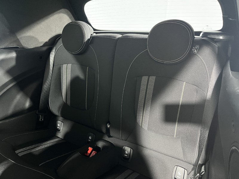 Used MINI Convertible 2024 for sale - 76981345: Photo 12