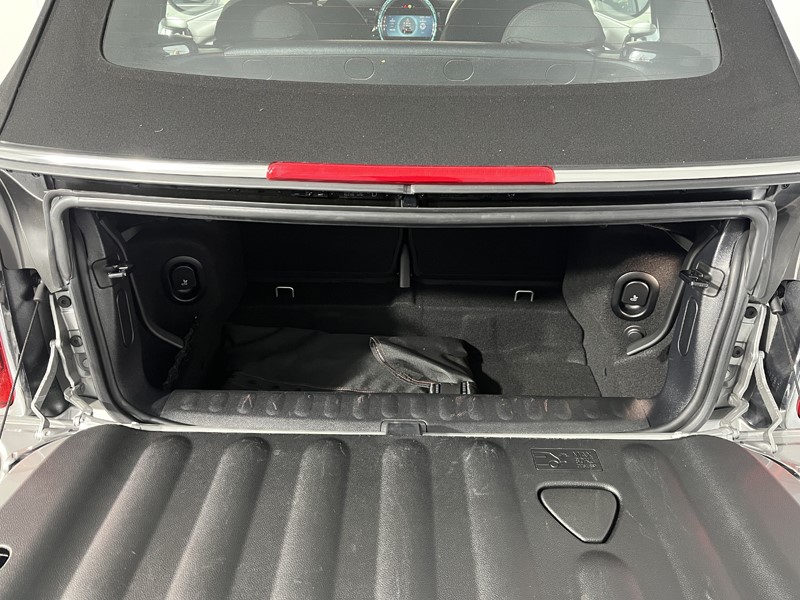 Used MINI Convertible 2024 for sale - 76981345: Photo 13