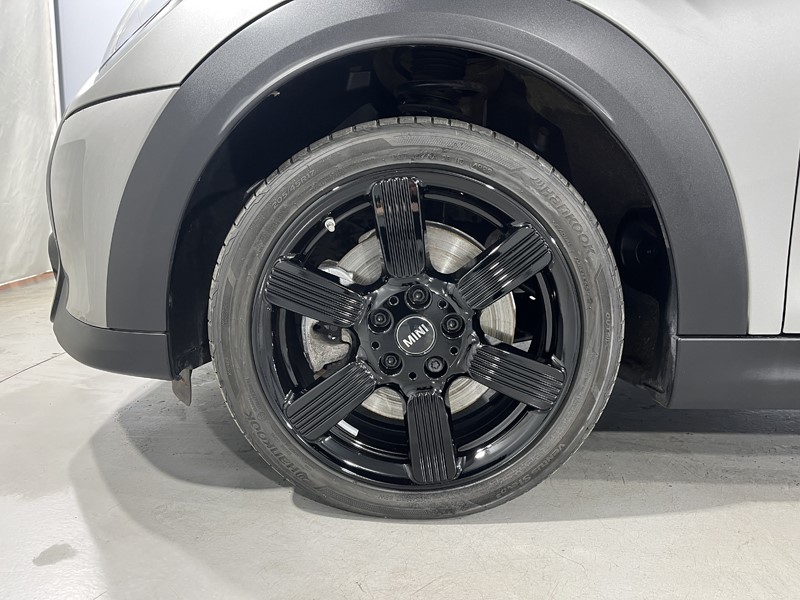 Used MINI Convertible 2024 for sale - 76981345: Photo 14