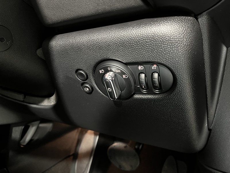 Used MINI Convertible 2024 for sale - 76981345: Photo 20