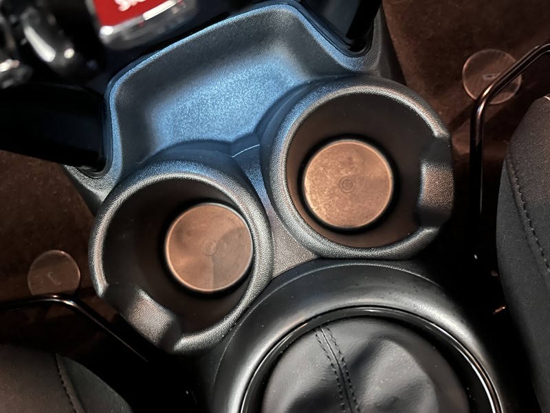 Used MINI Convertible 2024 for sale - 76981345: Photo 30