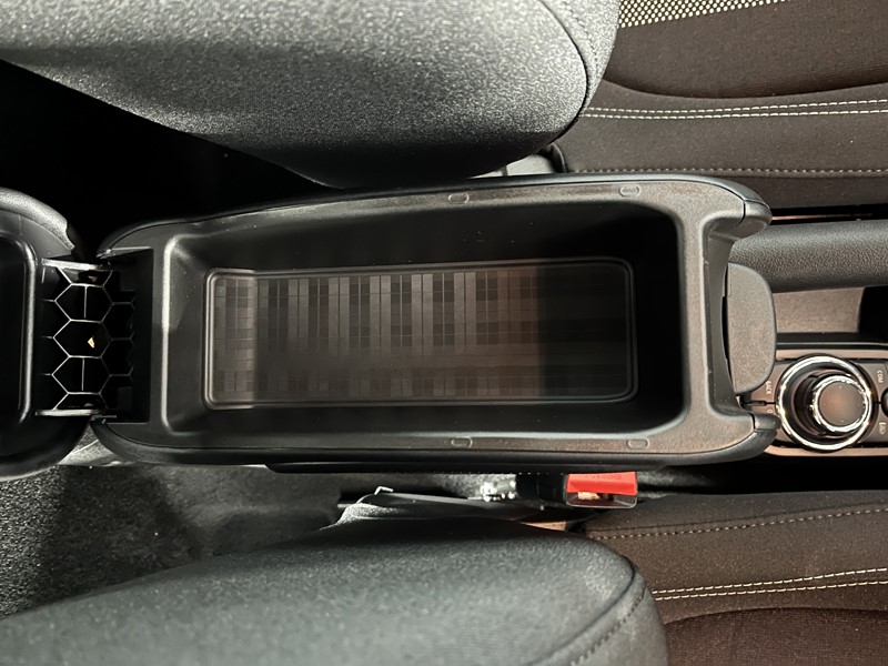 Used MINI Convertible 2024 for sale - 76981345: Photo 32