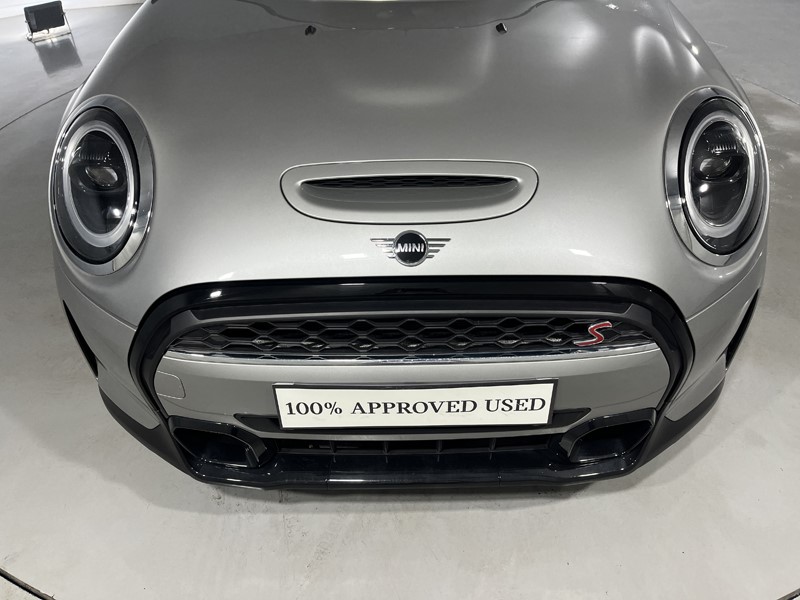 Used MINI Convertible 2024 for sale - 76981345: Photo 38