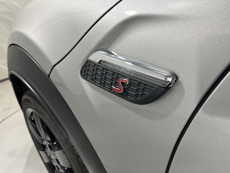 Used MINI Convertible 2024 for sale - 76981345: Photo 40