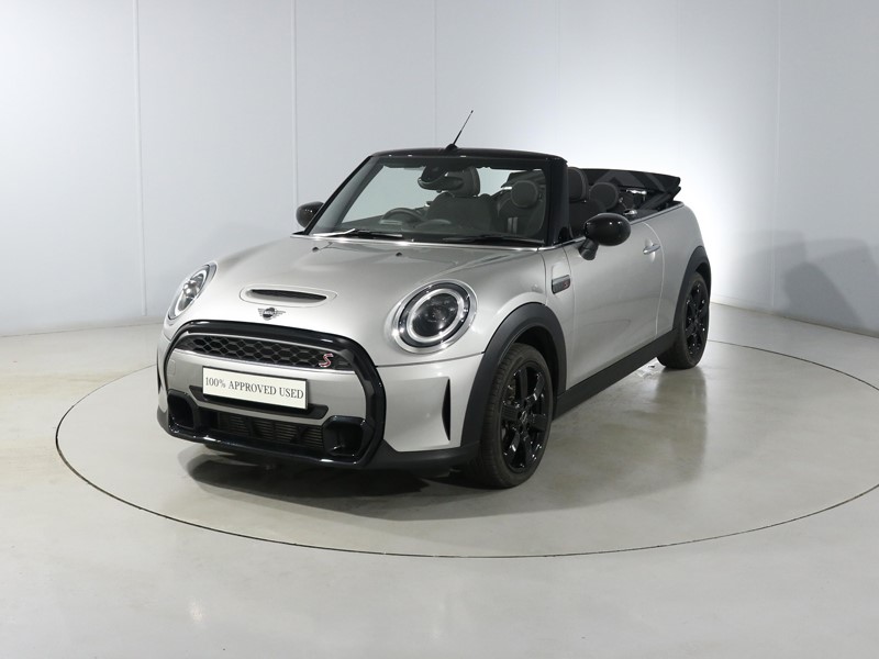 Used MINI Convertible 2024 for sale - 76981345: Photo 42