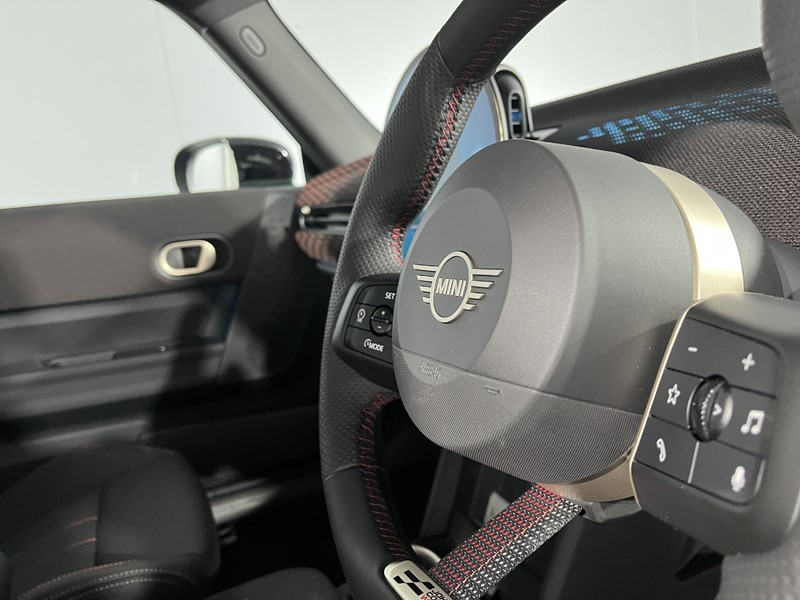 Used MINI Cooper 2025 for sale - 76980820: Photo 21