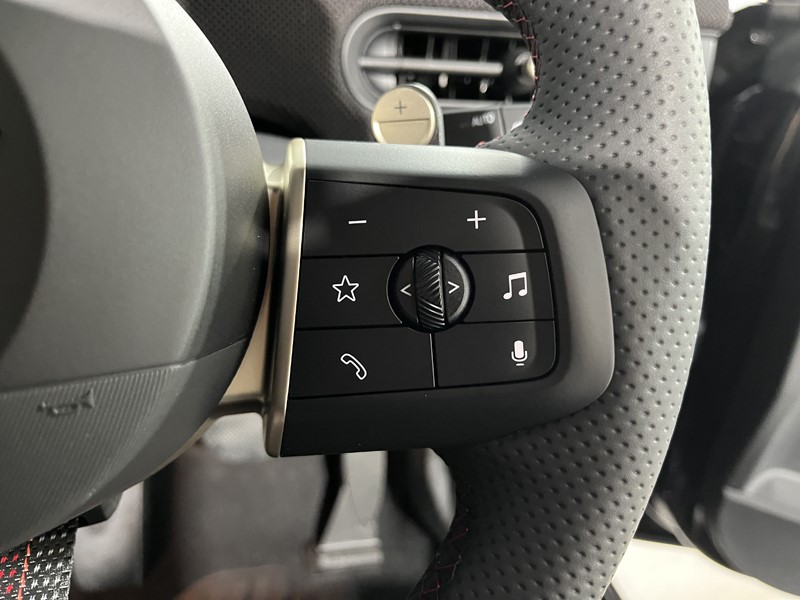 Used MINI Cooper 2025 for sale - 76980820: Photo 23