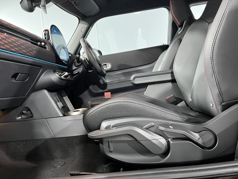 Used MINI Cooper 2025 for sale - 76980820: Photo 33