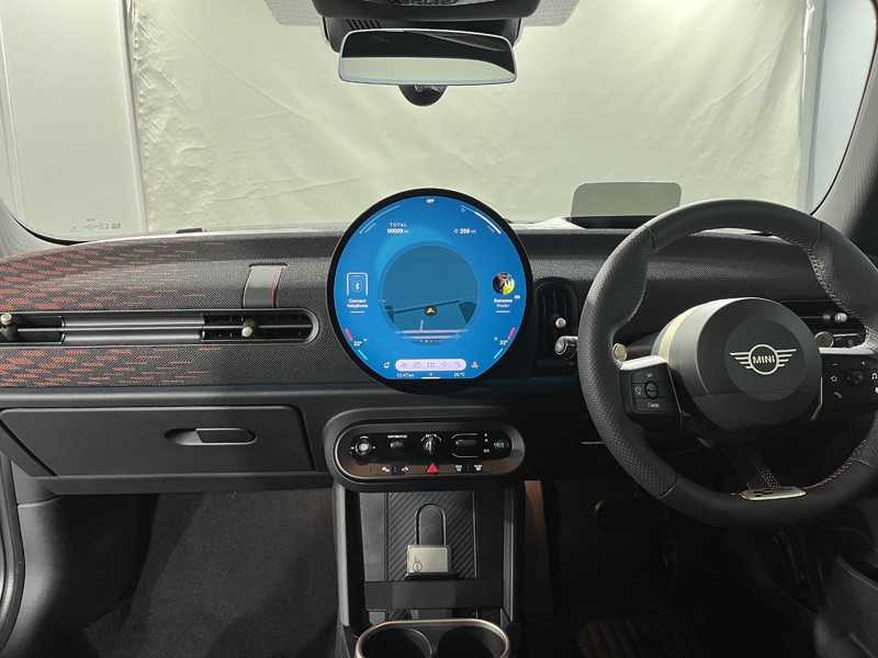 Used MINI Cooper 2025 for sale - 76980820: Photo 4