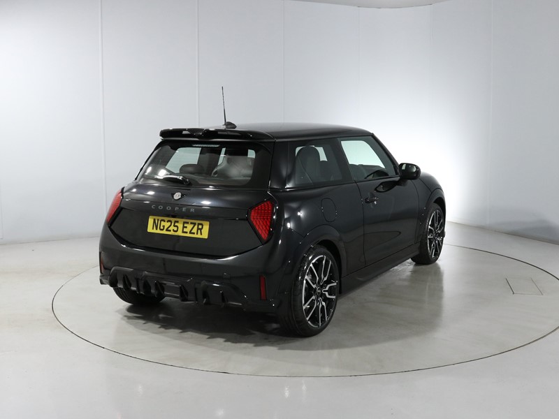 Used MINI Cooper 2025 for sale - 76980820: Photo 42