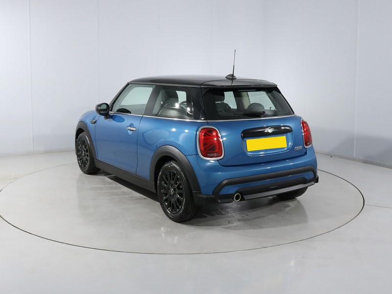 Used MINI Hatch 2022 for sale - 78038822: Photo 2
