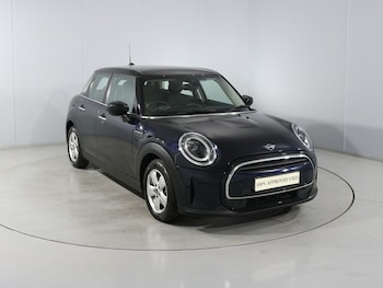 Used MINI Hatch 2023 for sale - 79333190: Photo