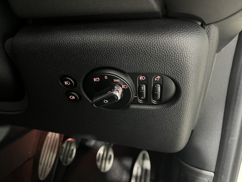 Used MINI Hatch 2019 for sale - 77248089: Photo 21