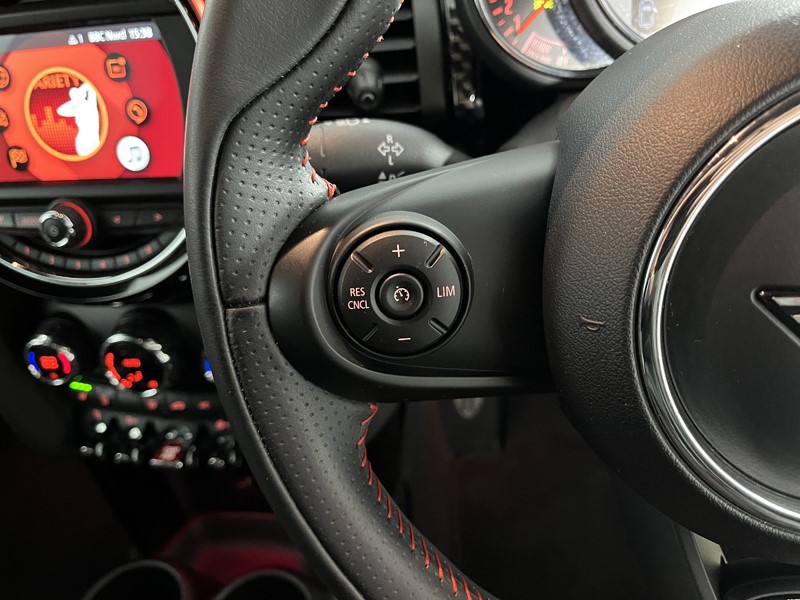 Used MINI Hatch 2019 for sale - 77248089: Photo 23