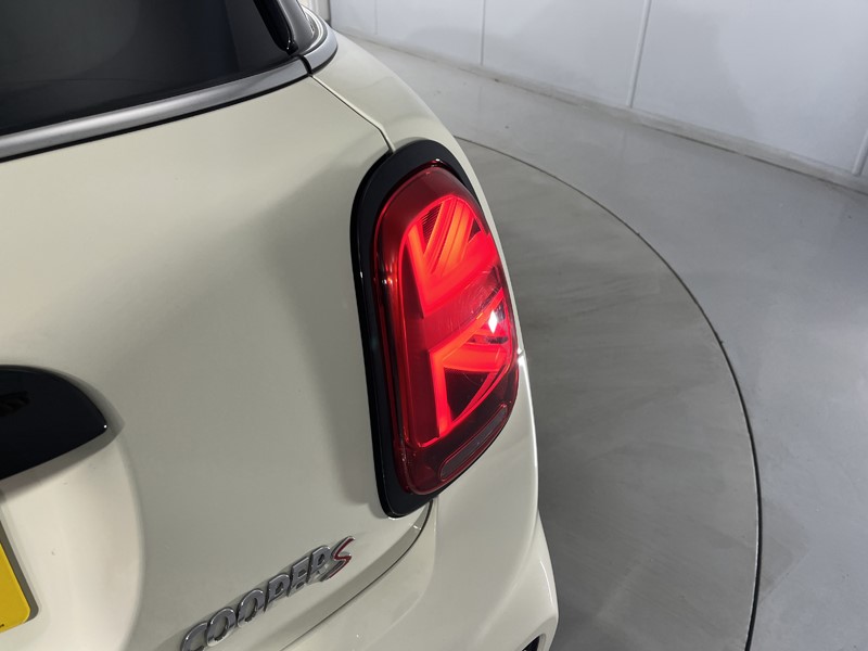 Used MINI Hatch 2019 for sale - 77248089: Photo 41