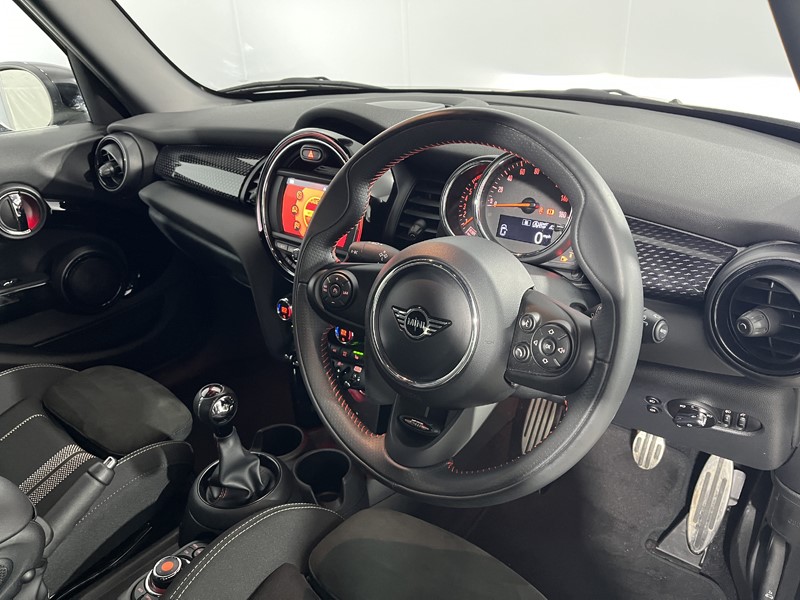 Used MINI Hatch 2019 for sale - 77248089: Photo 6