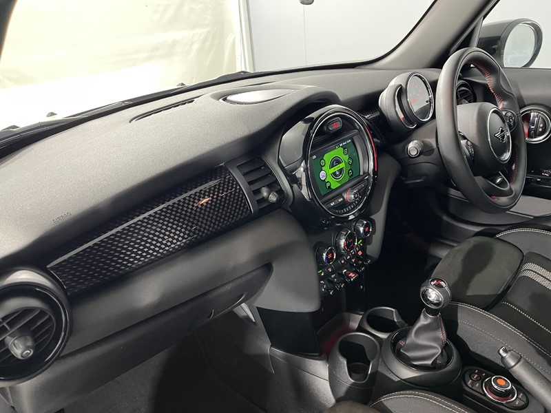 Used MINI Hatch 2019 for sale - 77248089: Photo 7