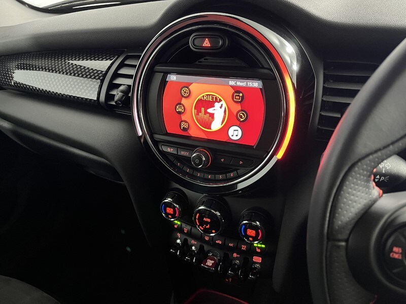 Used MINI Hatch 2019 for sale - 77248089: Photo 8