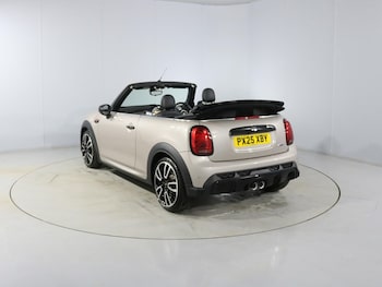 Used MINI Convertible 2025 for sale - 77581511: Photo