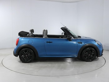 Used MINI Convertible 2022 for sale - 79216072: Photo