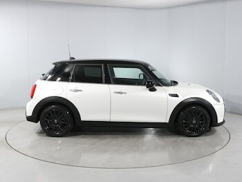 Used MINI Hatch 2023 for sale - 78408447: Photo